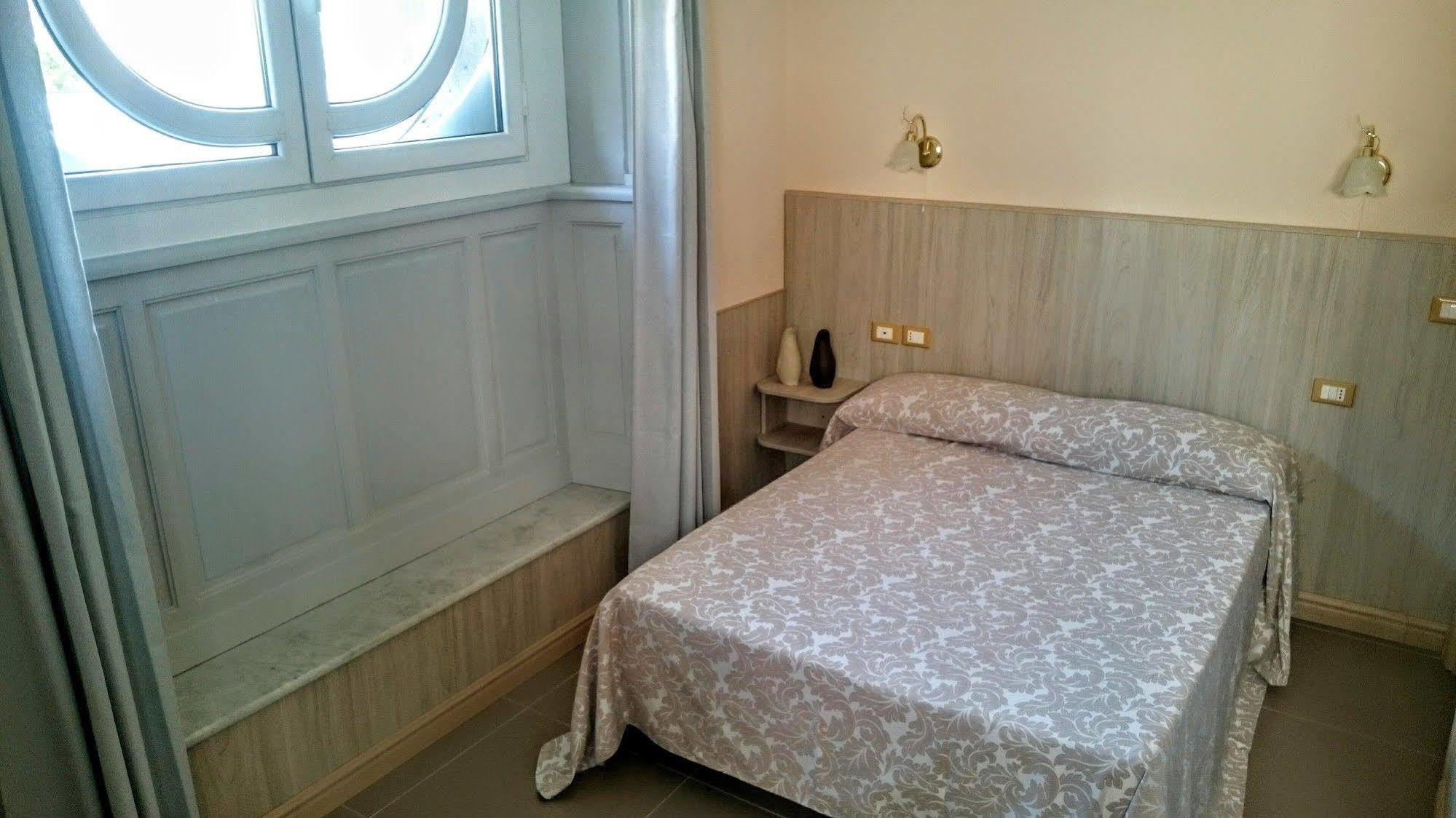 Hotel Cantore Genoa Ngoại thất bức ảnh