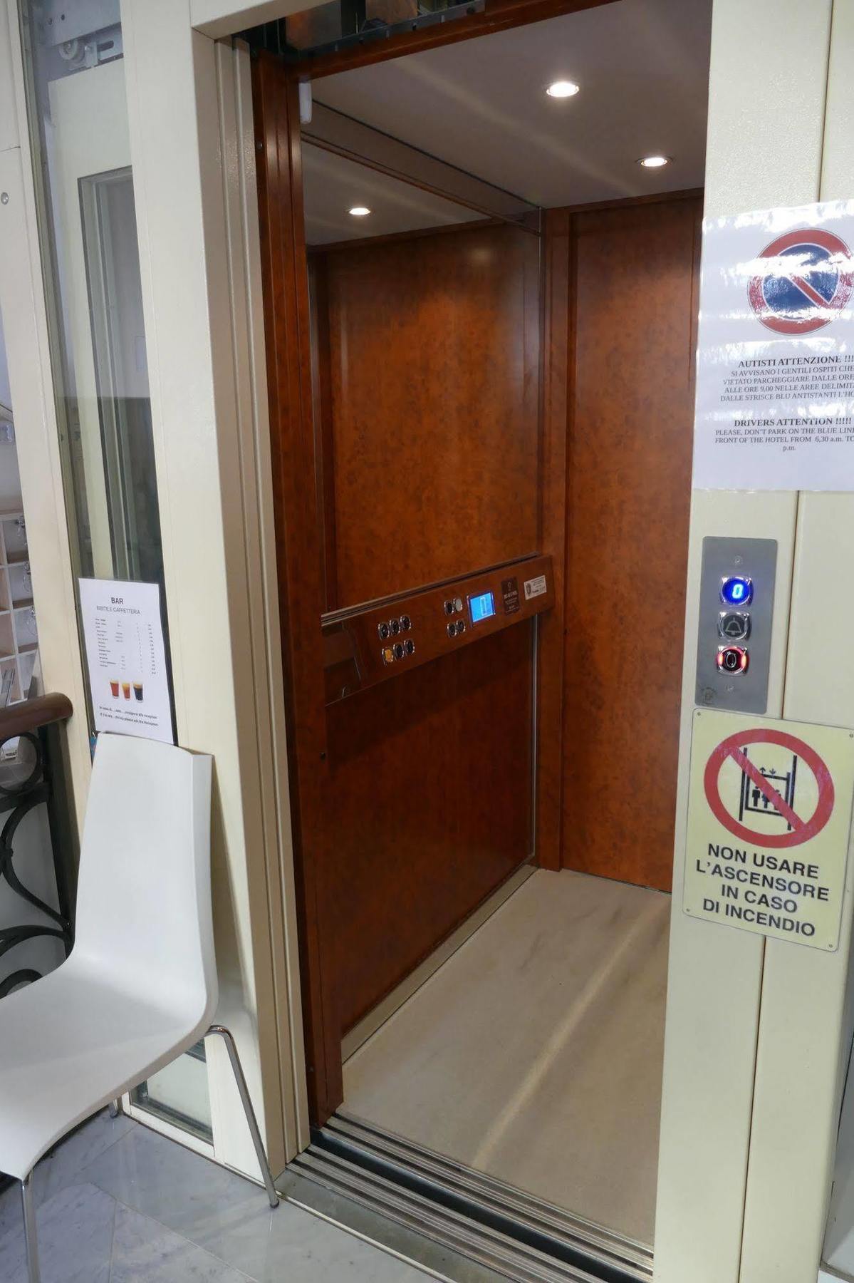 Hotel Cantore Genoa Ngoại thất bức ảnh